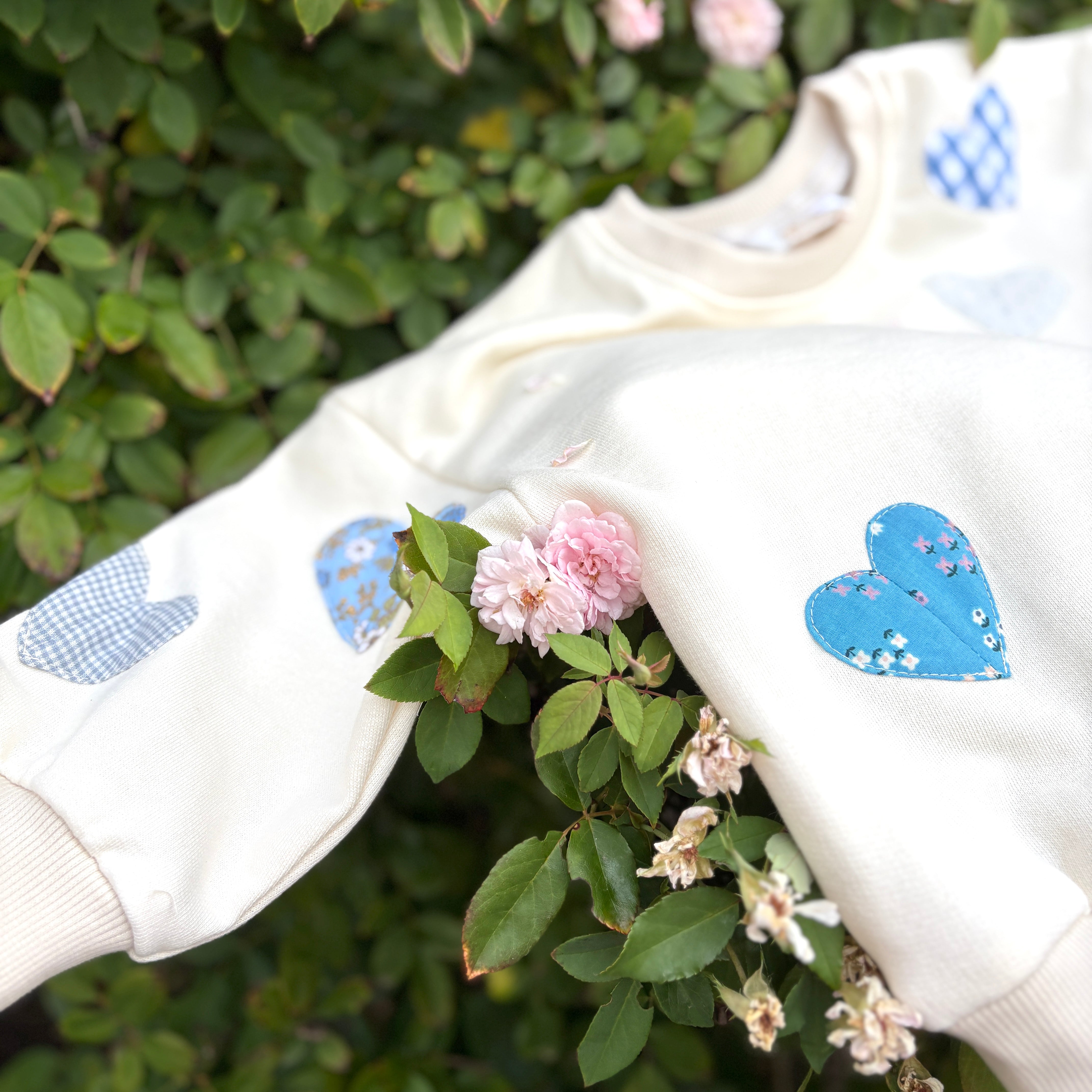 vintage HEART sweater