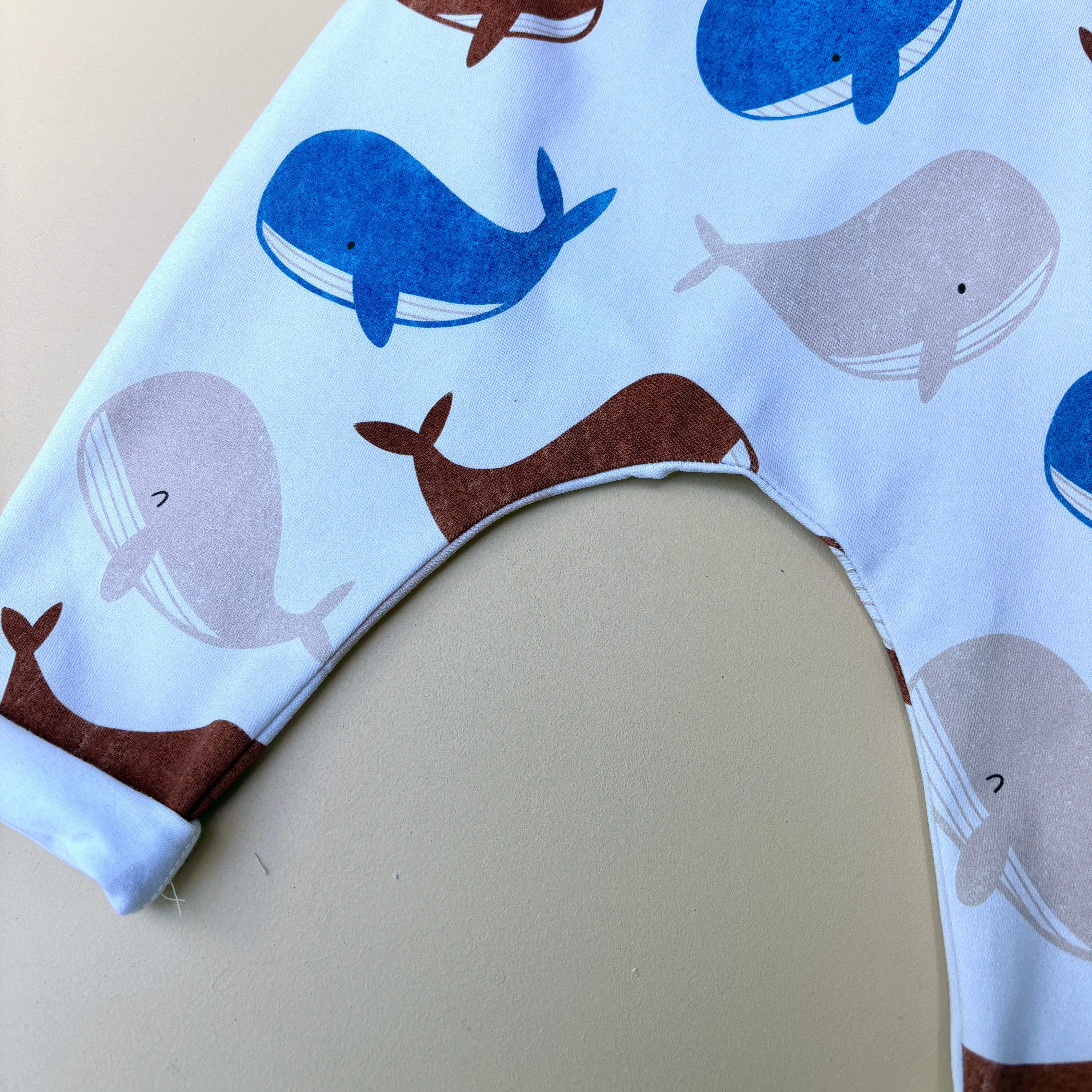 happy WHALE knit overalls