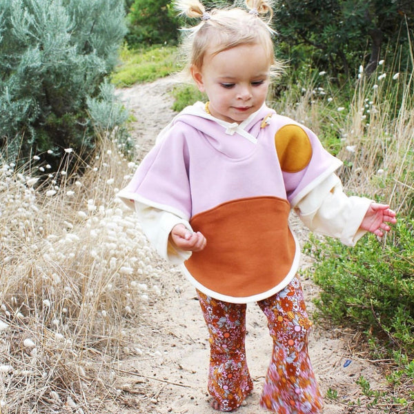lilac PONCHO landscape